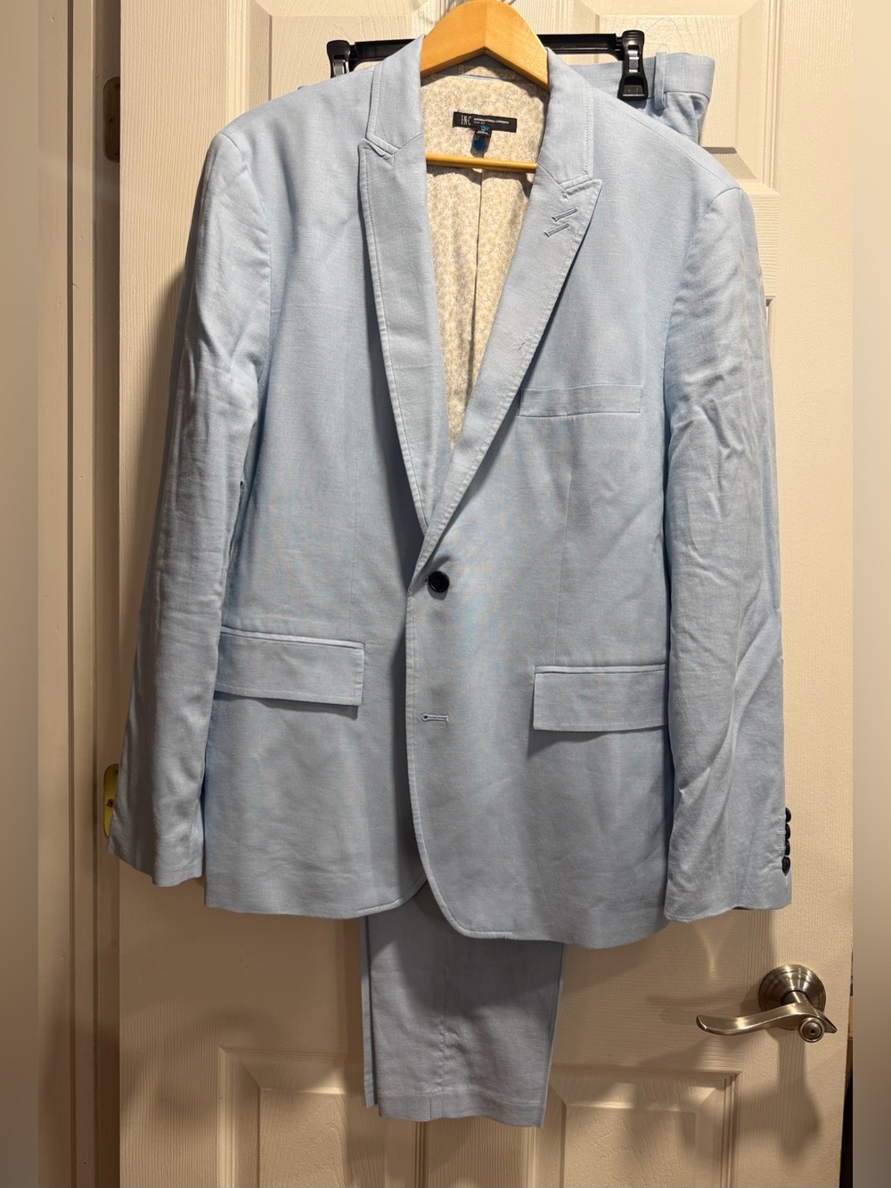 INC Light Blue Men’s Two-Piece Suit Blazer and Trouser XL W36XL30